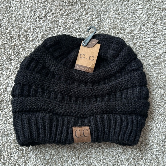 CC Accessories - NWT C.C black beanie